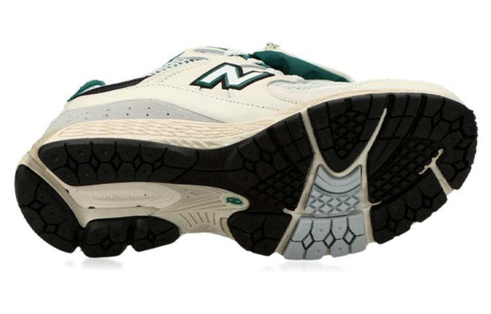 Кроссовки New Balance Nb 2002R