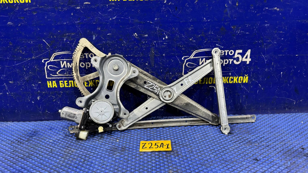 Стеклоподъемник передний правый MITSUBISHI COLT 2003