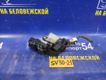 Замок двери задней правой TOYOTA CAMRY 1994