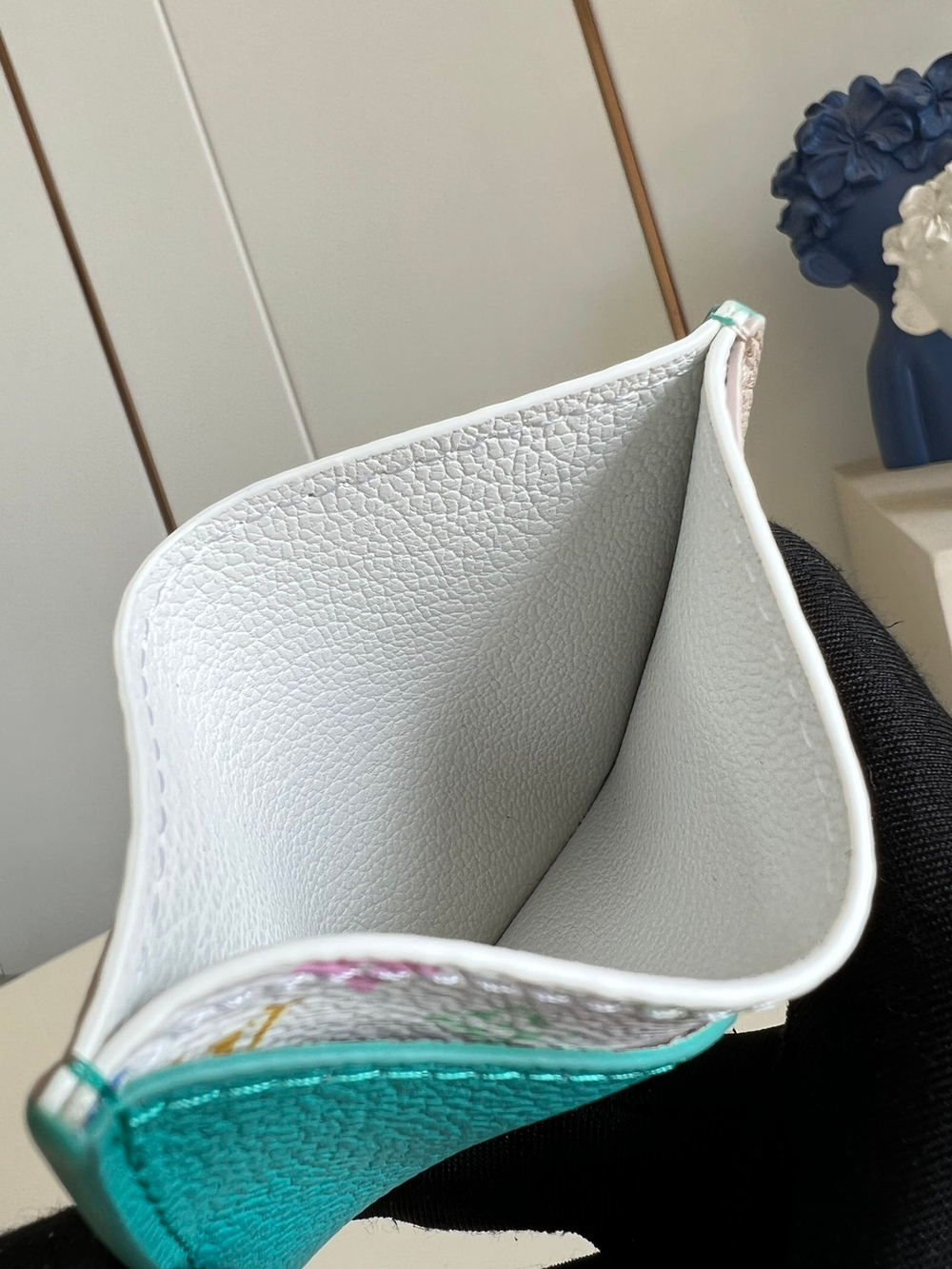Louis Vuitton Criss Cross Card Holder