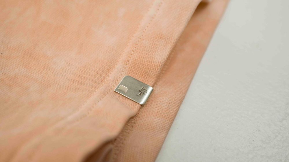 Купить Футболка Parfet Shark Sandwich Exclusive персиковая Футболка Parfet Shark Sandwich Exclusive персиковая