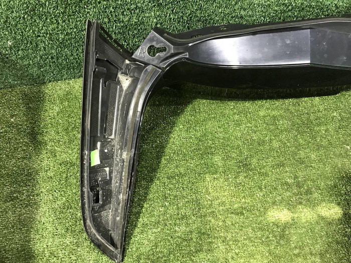 Кронштейн спойлера багажника BMW X1 F48 (15-22)