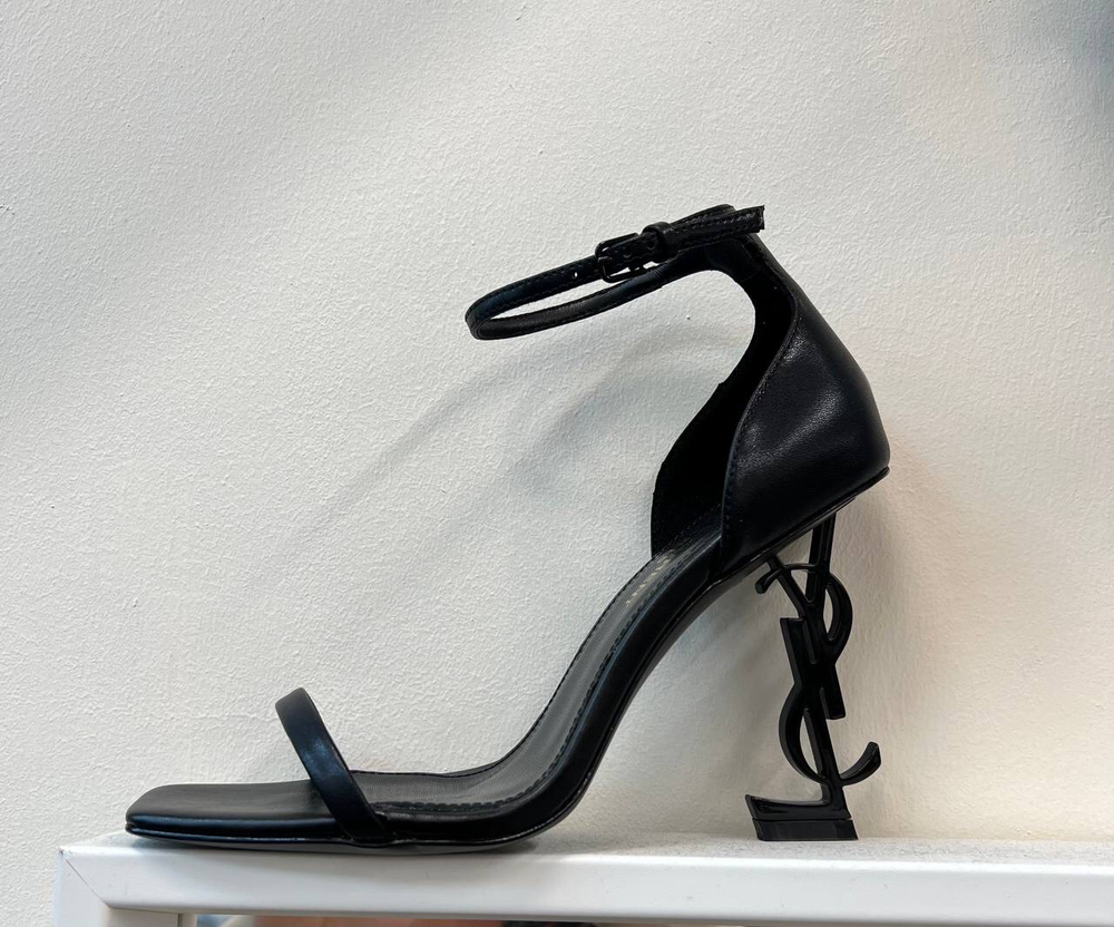 Босоножки Yves Saint Laurent Opyum