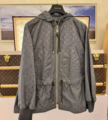 Ветровка Louis Vuitton