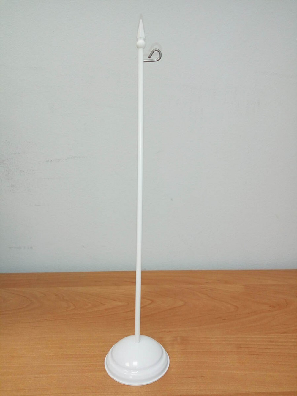 Подставка настольная под вымпел (белая)