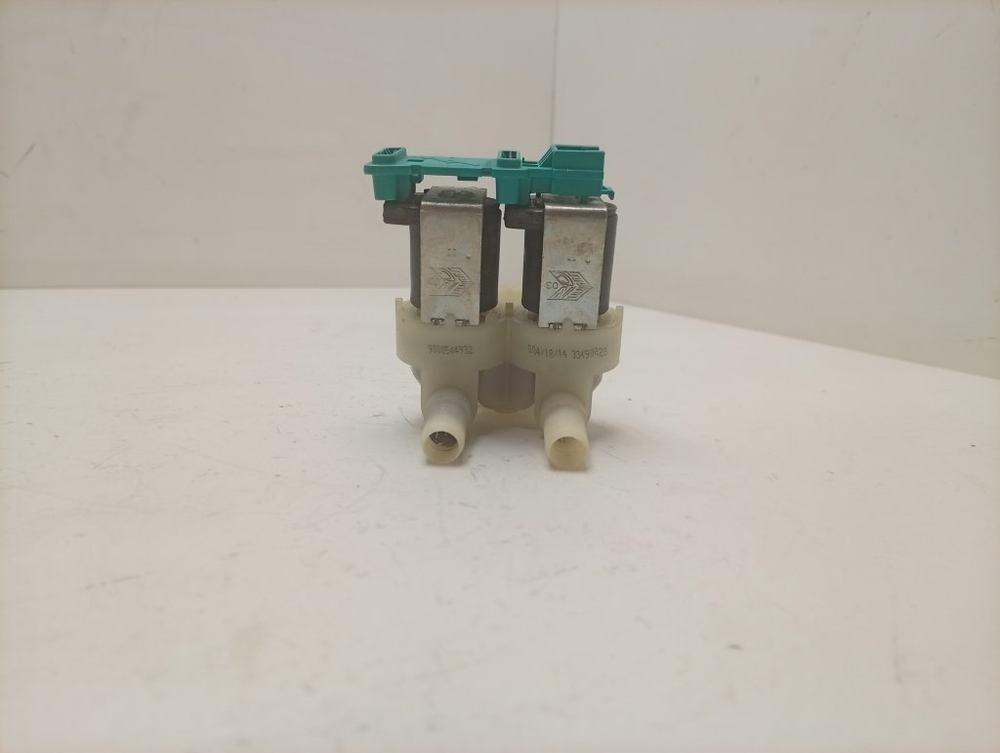 WLL2416EOE/01 кт73 Клапан подачи воды для стиральной машины Bosch 9000544932 б/у