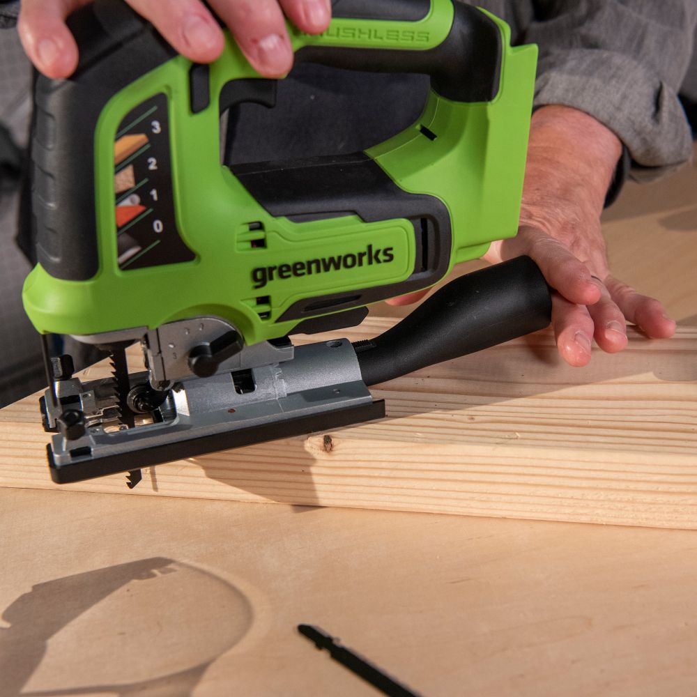 Лобзик акк. Greenworks GD24JS120, 24V, б/щет, 120 мм, 0-3500/мин, 4-ст.маятник, алю.подошва,LED,1х2Ач,ЗУ,кор (3601407CUA)