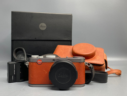 Leica X1 a la Carte