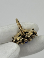 Кольцо с синей вставкой