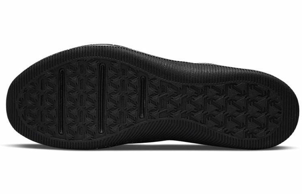 Кроссовки Nike Mc Trainer 1