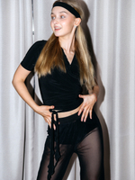 Топ с запахом на завязках с коротким рукавом