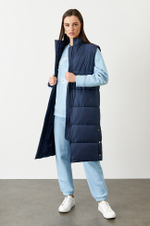 0089 Жилет женский (синий)