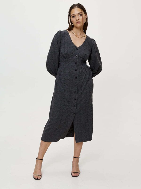 Платье трикотажное косы на пуговицах, графит