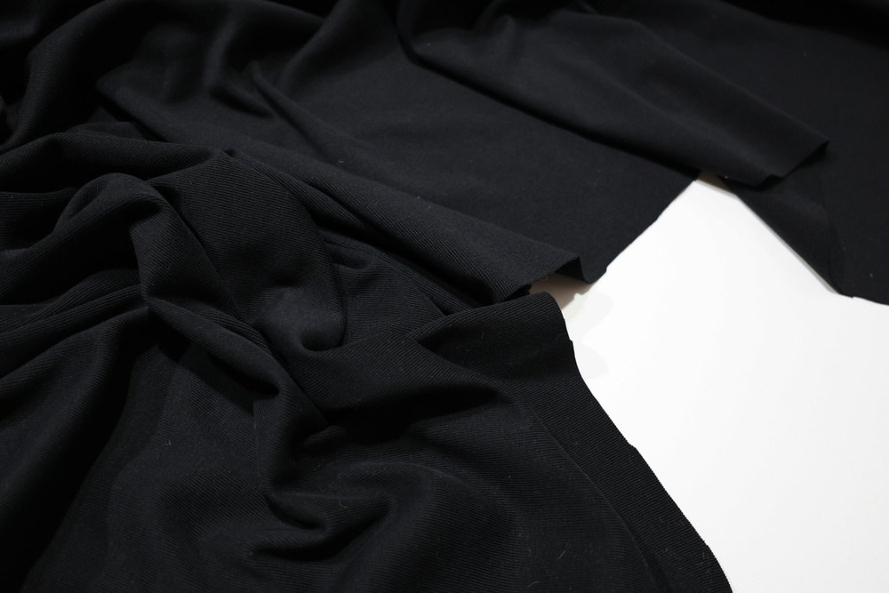 ЧЕРНЫЙ 380гр - Рибана с лайкрой, пенье (КРВ648 Елена) (к1 дефект кромки 20см)