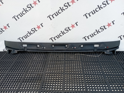 Решетка стеклоочистителя (Жабо) 2018 г.