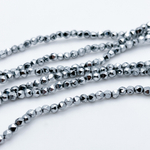 Гематит Шар крупной огранки бусины (имитация), цвет серебристый, размер около 3 мм, цена за отрезок 19 см (1/2 нити)