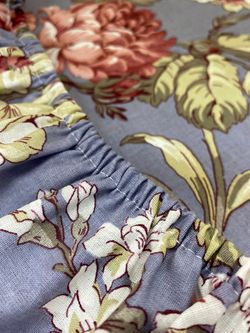 Постельное белье Сказка "Прохоровская роза" евро   наволочки 50х70 2шт Простынь на резинке 180х200 см  Пододеяльник 200х215 см