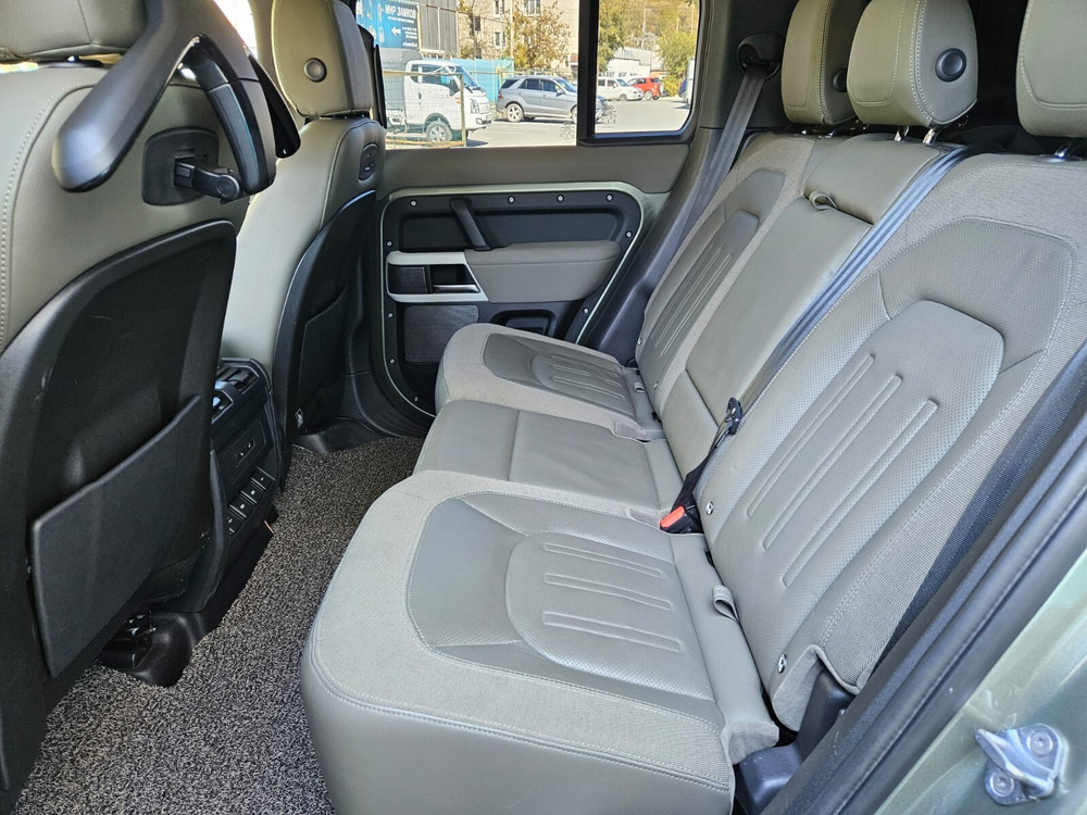 LAND ROVER DEFENDER SALEA7BN2L2025200