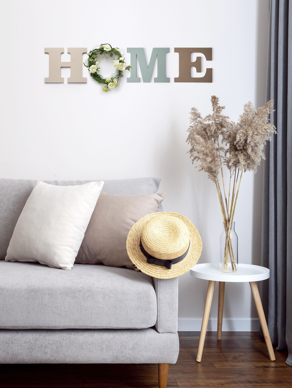 Комплект декоративных букв "HOME"