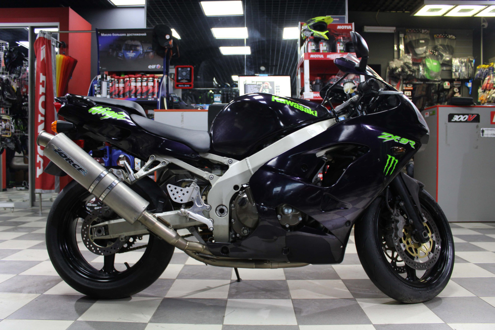 Kawasaki ZX-9R 027510