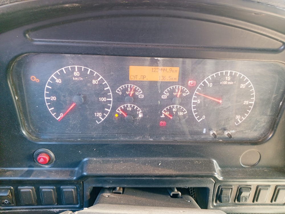 КамАЗ 65116 6x4 Седельный тягач 65116-A5 (Дизельный, 6,7 л, 292 л.с., МТ)
