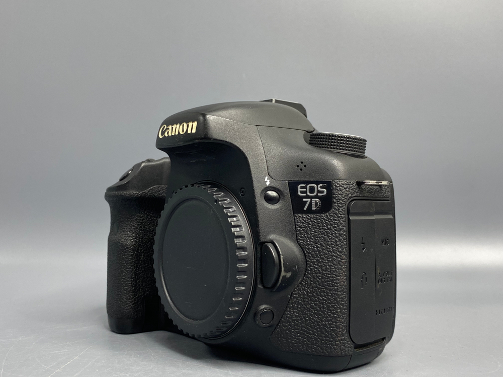 Canon EOS 7D 75.000 кадров