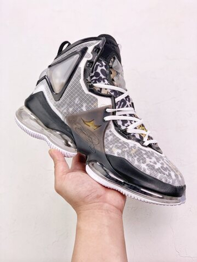 Lebron sneakers shop 219