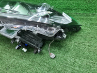Битая Фара левая Toyota LC Prado 150 (2017-н.в.) LED