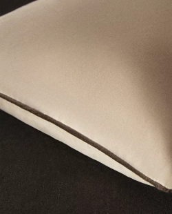 ZARA HOME БАРХАТНАЯ НАВОЛОЧКА ДЛЯ ДЕКОРАТИВНОЙ ПОДУШКИ, КАМЕННЫЙ