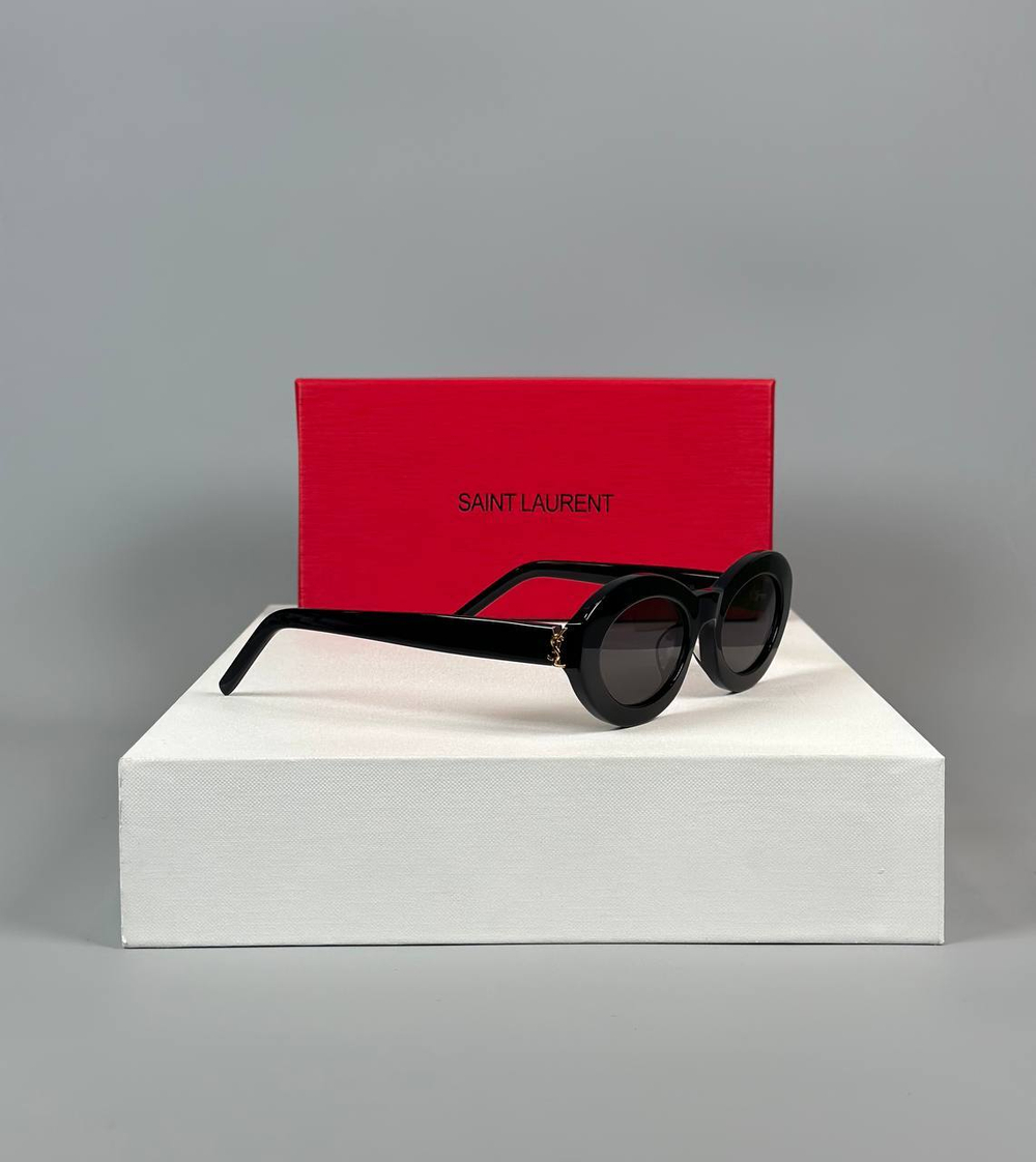 Очки Saint Laurent
