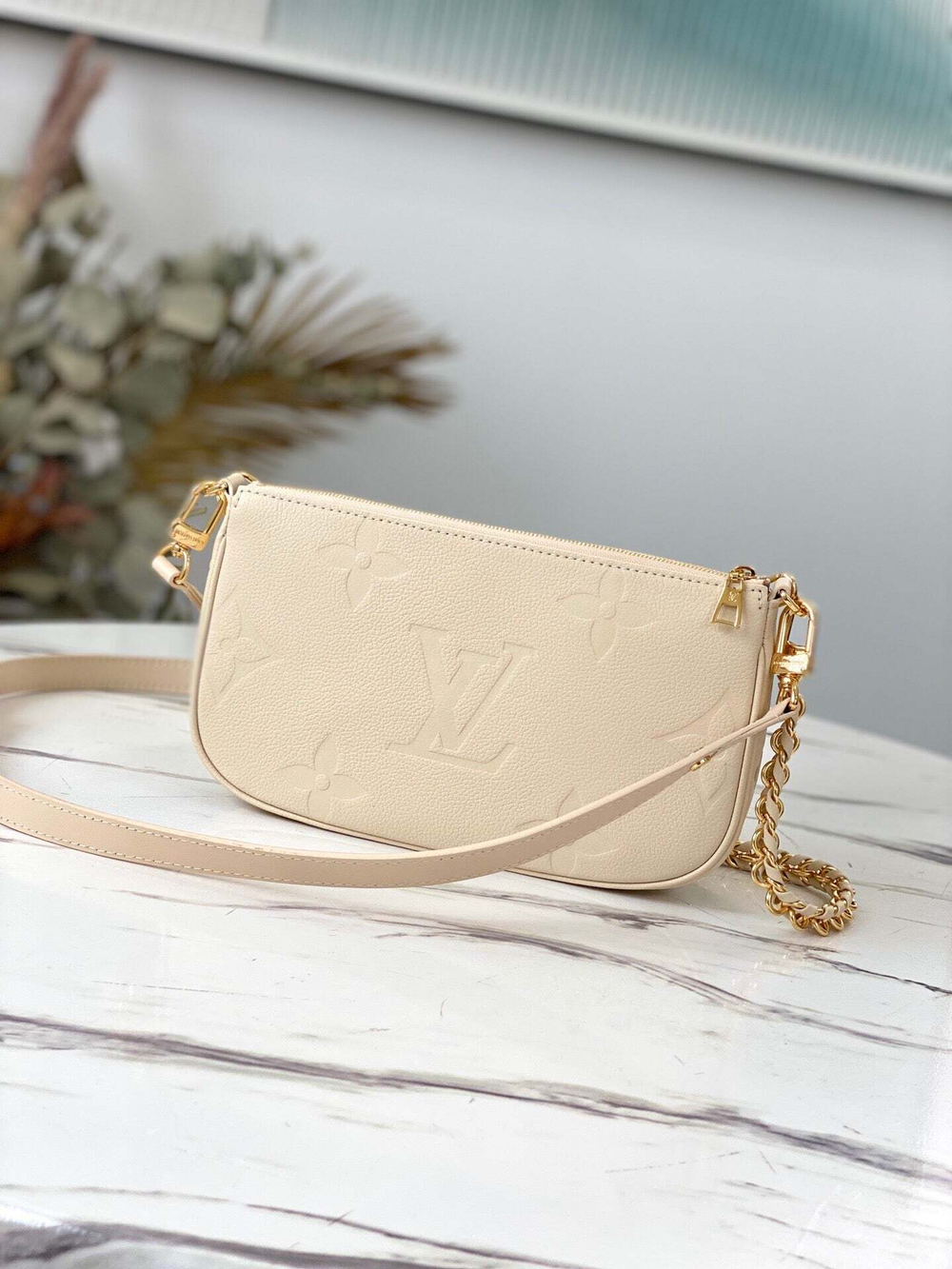 Louis Vuitton Multi Pochette Accessoires