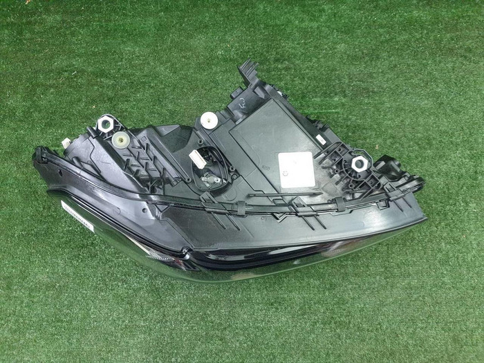 Фара правая BMW X3 G01 (2021-н.в.) LED