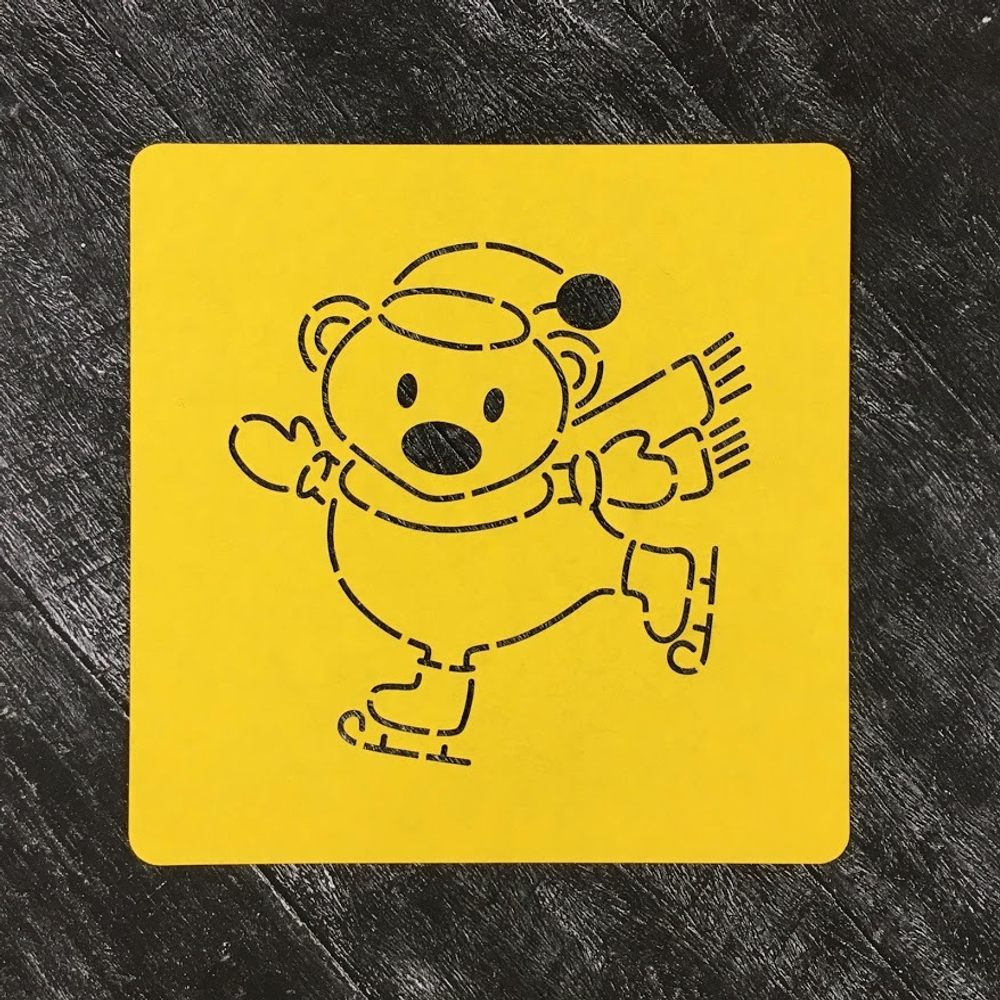 Мишка №9 на коньках