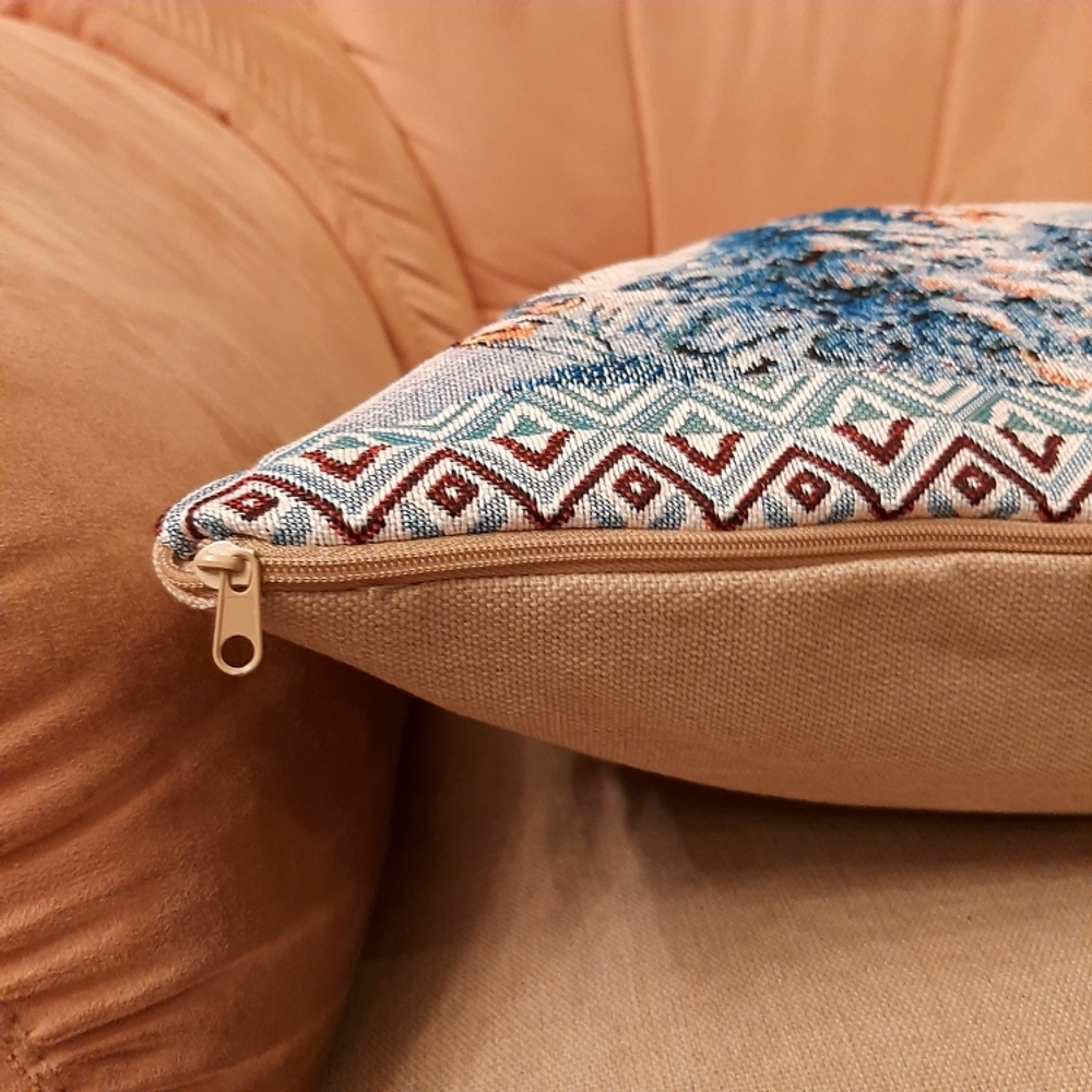 Декоративный гобеленовый чехол для интерьерной подушки (47*47) Крещенские морозы