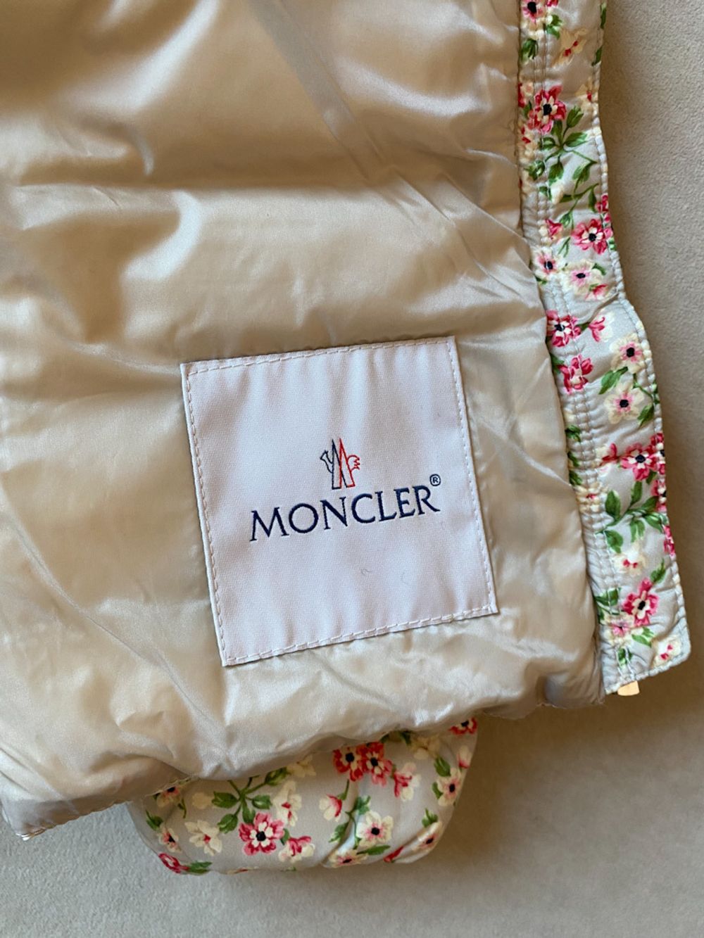 Пуховая куртка Moncler, 92