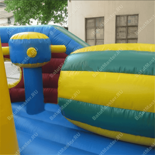 Большой надувной батут-горка "Корабль флибустьеров" 12*8*6 м