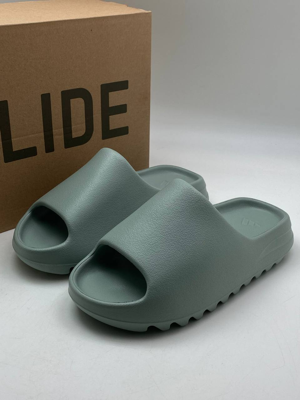 Шлепанцы Adidas Yeezy, арт. 719217