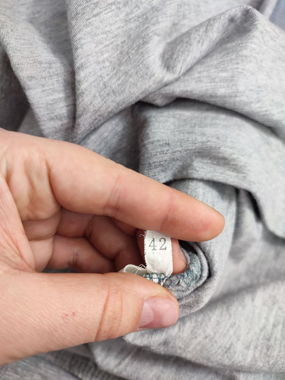 Футболка повседневная 42 размер