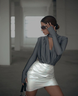 Боди с драпировкой из бифлекса