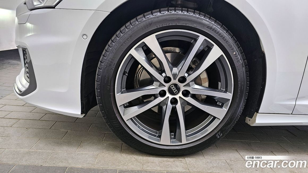 Audi A6 (C8) 40 TDI Quattro Premium (05.2022)