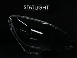 Правое стекло фары Mercedes W204 C200 2007-2011