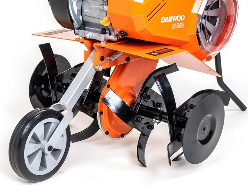 Культиватор DAEWOO DAT 5560R бензиновый