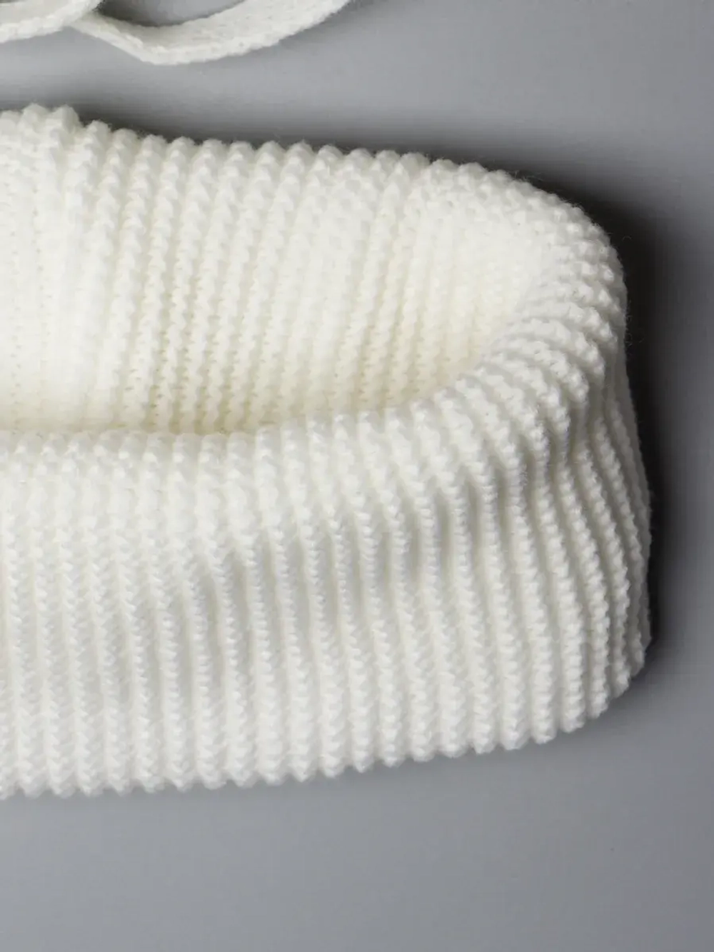 Шапка для девочки на осень с ушками