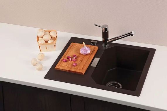 Мойка SCHOCK Manhattan 40 D Cristalite корз.клапан 640x510 оникс