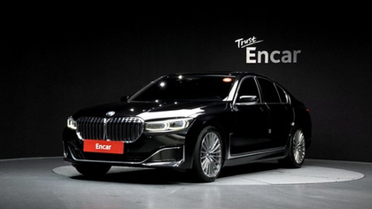 BMW 7 серии (G11) 740i:
