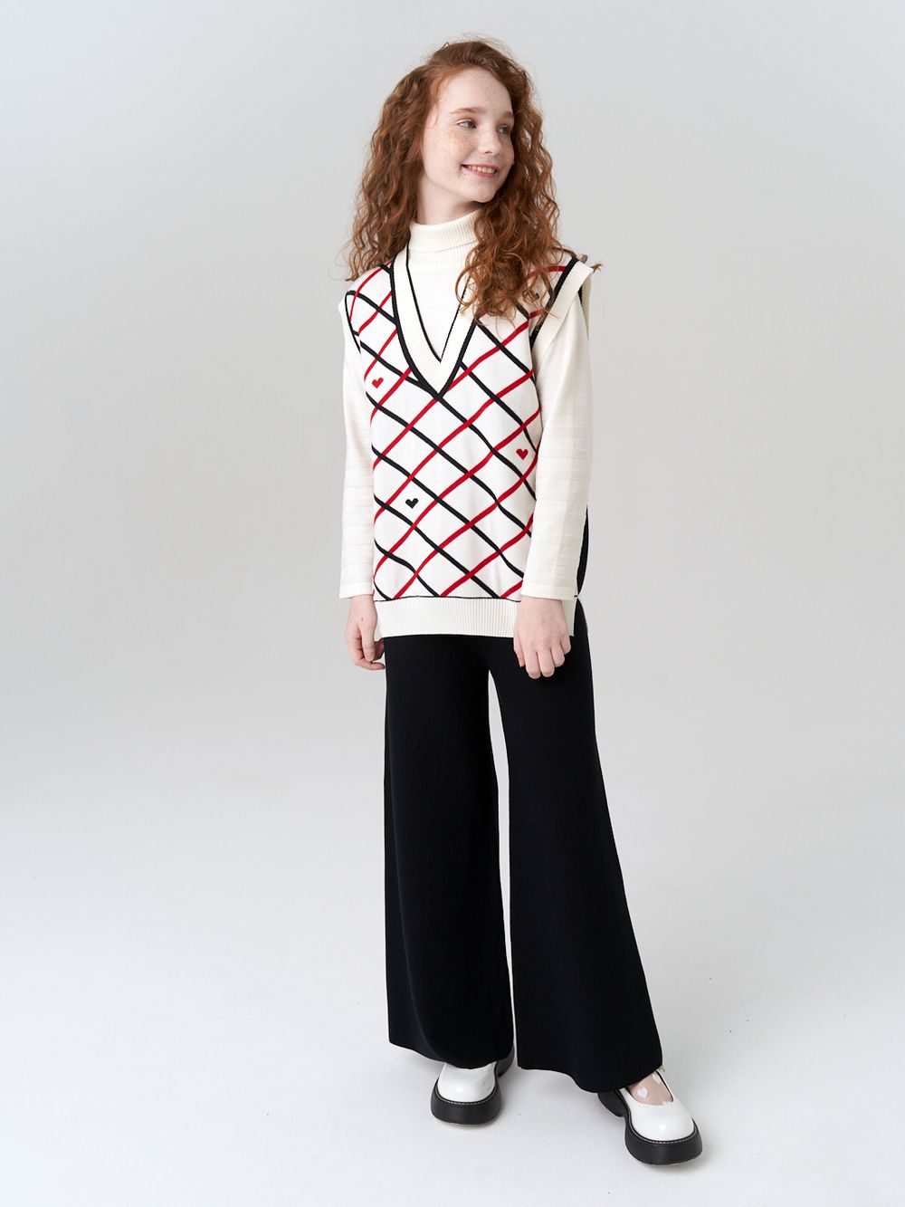 Жилетка в школу для девочки AT1011 черный-молочный