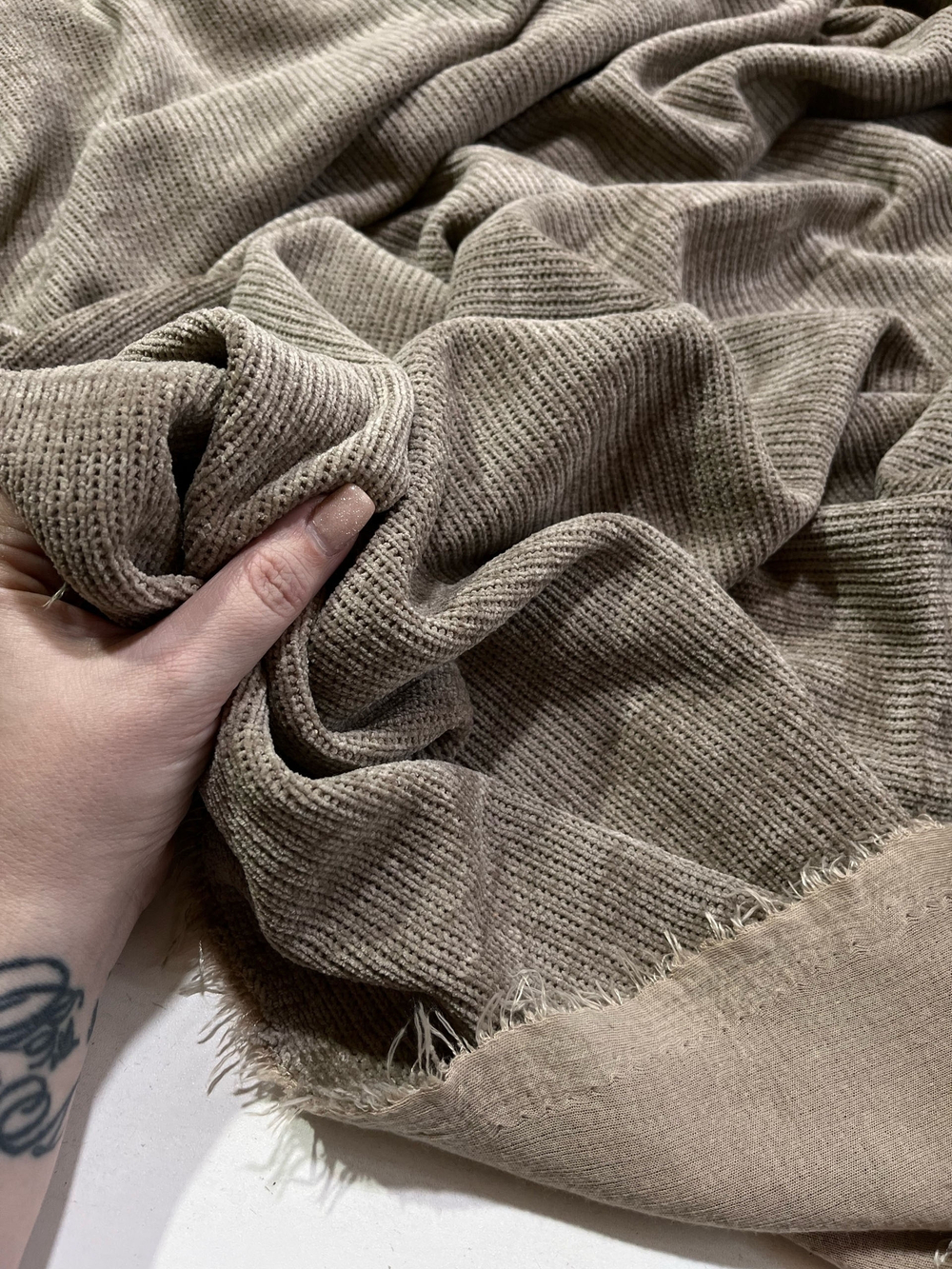 КОФЕ - Английская вязка СИНЕЛЬ, на стабилизирующем трикотаже (1384 Евгения) (к1 полосит)