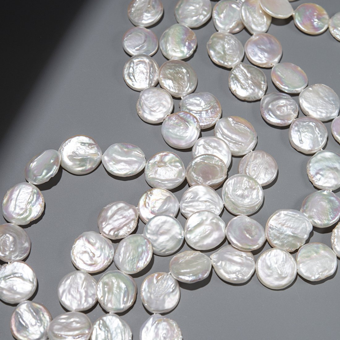 Жемчуг культивированный в форме монетки A Grade, белый, 16,5-17,5мм