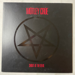 Винтажная виниловая пластинка LP Motley Crue Shout At The Devil (USA 1983) Red Hot
