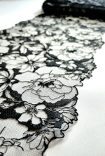 Вышивка на сетке черная К570